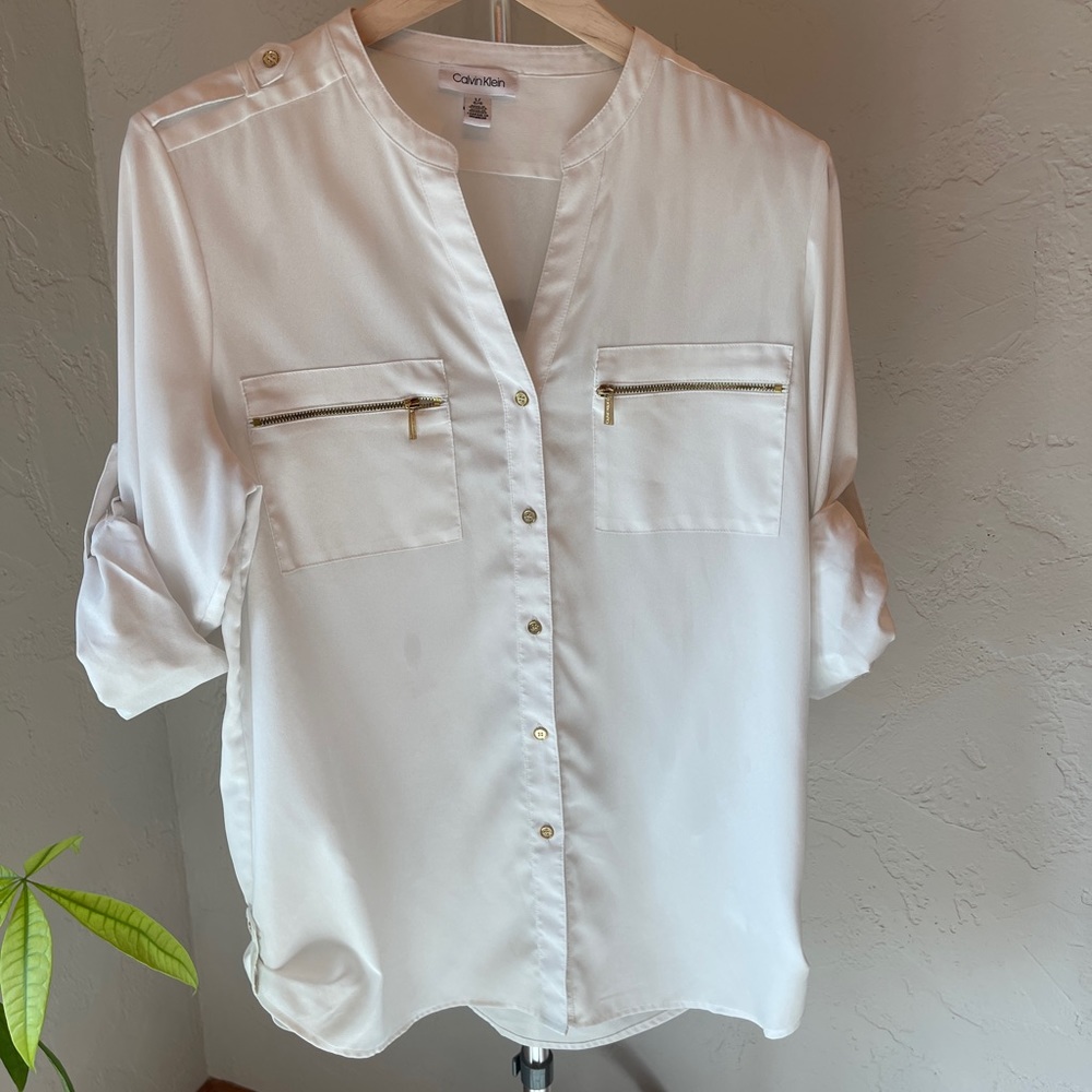 Calvin Klein White Mandarin Collar Blouse